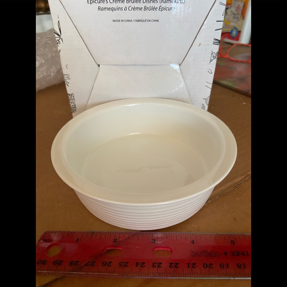 5 Crème brûlée dishes in box